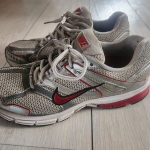 Nike Zoom Bowerman Series Sneakers